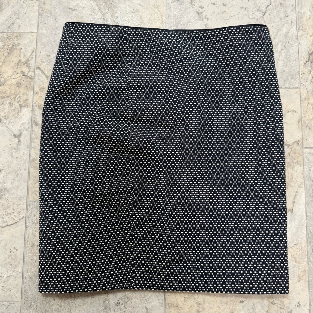 Cynthia Rowley Designer NWOT Navy Blue & White Patterned Skirt Women’s Size 4